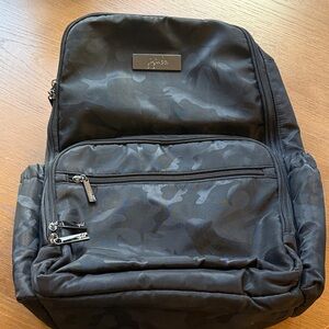 NWOT Jujube Be Zealous Black Camo Backpack